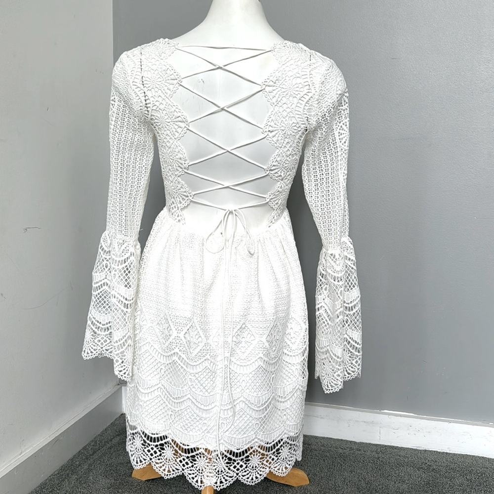 Xenia boutique lace backless dress. XS